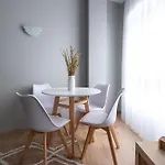 Lar Da Revolta Apartman